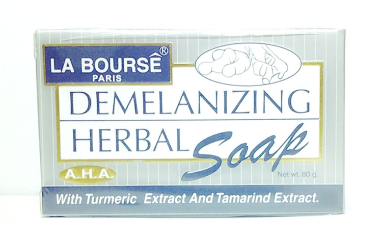 La Bourse Demelanizing Herbal Soap ลาบูส ดีมีล้านซิ่ง เฮอร์เบิล โซฟ 80 กรัม