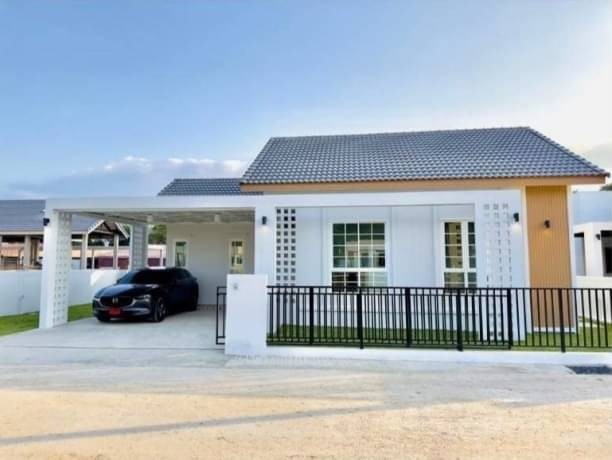 บ้านสวย ฟีลค่าเฟ่ ราคาเพียง 2,605,000 บาท 65.4 ตรว. #ดอนแก้ว #สารภี #บ้านสร้างใหม่ชั้นเดียว #สไตล์มินิมอลมูจิ จากถนนใหญ่เพียง 800 เมตร
