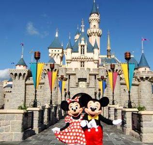 Tour Hong Kong, Macau, Shenzhen D Disneyland 4 day tour program selling top end luxury worth only 17,900 (including finished.)