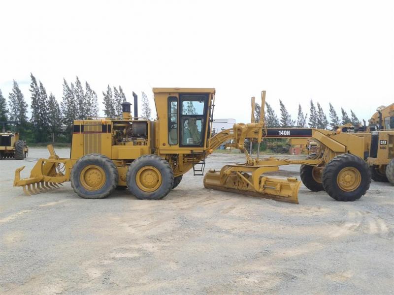  CAT 140H motor grader models are good for high horsepower cars to be imported.