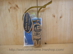   And handmade earn cute keychain with Welcome Home balloon from it.