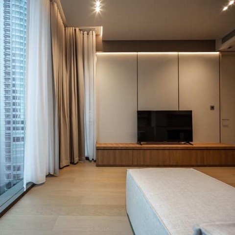 The Strand Thonglor spacious livable peaceful 12th floor BTS Thonglor