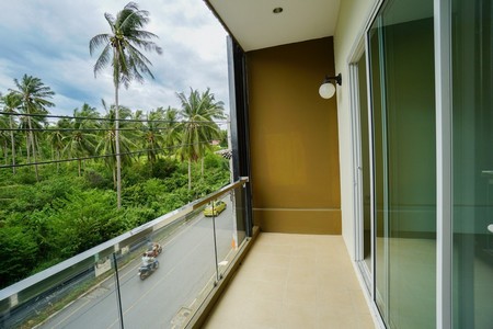 Building for sale - commercial building Prime location next to the main road on Koh Samui.