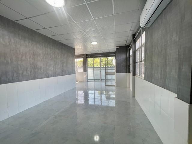 ให้เช่าบ้านเดี่ยว บ้านหลังมุม รีโนเวทใหม่ หมู่บ้านโชคชัยคลองจั่น ซอยนวมินทร์81 หรือ ซอยนวมินทร์51 ใกล้สำนักงานที่ดินบางกะปิ