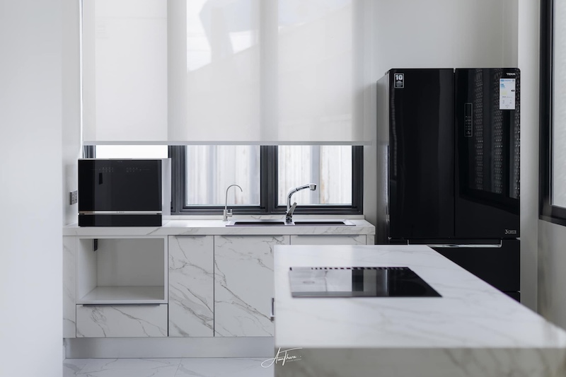 BH3323 ให้เช่าและขายบ้านสร้างใหม่ใจกลางเอกมัย 5 ชั้น พร้อมลิฟท์ 3 ห้องนอน 4 ห้องน้ำ 3 ที่จอดรถ