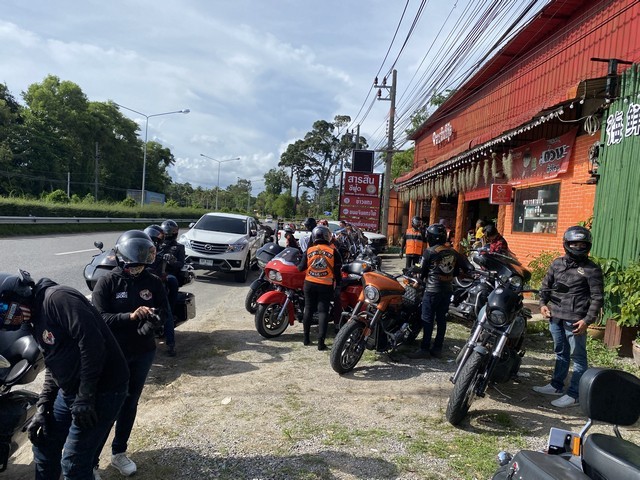 เซ้งกิจการและให้เช่าร้านสารสินซีฟู้ด อำเภอตะกั่วทุ่ง จังหวัดพังงา