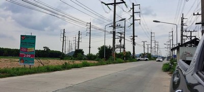 ขายที่ดิน บ่อวิน ศรีราชา 142 – 3 – 0 ตรว.(โฉนด 4 ใบ ) ขายไร่ละ 3,500,000 ล้าน บ่อวิน ศรีราชา ชลบุรี