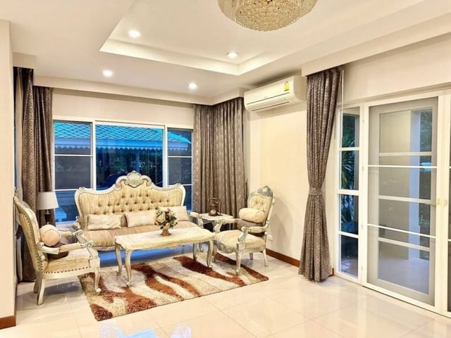 บ้านเดี่ยว 2 ชั้น เนื้อที่เยอะ โครงการ ลัดดารมย์ อิลิแกนท์