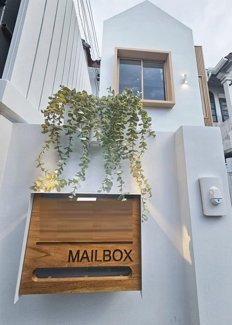 P227 ขายบ้าน Maneeya มณียา ทำเลดีมาก ติดเลียบด่วนเอกมัย รามอินทรา