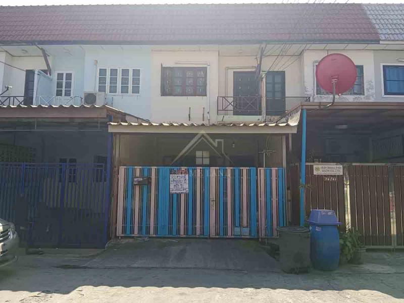 BHL888ทาวน์เฮ้าส์ 2 ชั้น หมู่บ้าน บัวทอง 4 บางบัวทอง นนทบุรีที่ตั้ง : ตำบล พิมลราช อำเภอบางบัวทอง นนทบุรี 11110รายละเอียด- พื้นที่ขนาด 16 ตร.ว. พื้นที่ใช้สอย 110 ตร.ม.- 2 ห้องนอน 1 ห้องน้ำ- 1 ห้องครัว- 1 ห้องโถง- 1 ที่จอดรถสถานที่ใกล้เคียง- เดอะมอลล์งามวงศ์วาน - เซ็นทรัล เวสต์เกต - โรงพยาบาลเกษมราษฎร์รัตนาธิเบศร์ - รถไฟฟ้าสายสีม่วงแผนที่https://maps.app.goo.gl/DoYt8UC1piVazHUu6ราคาขาย 1,190,000 บาท                                      สนใ