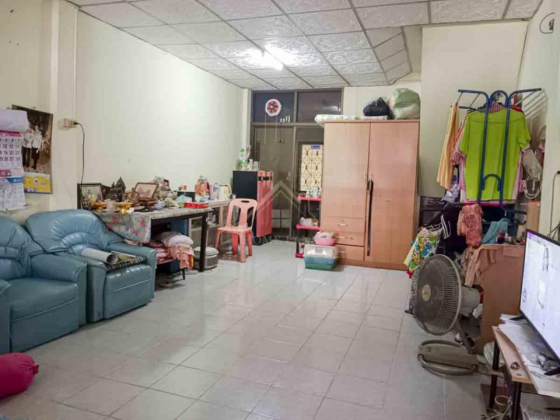 ทาวน์เฮ้าส์ 2 ชั้น หมู่บ้าน บัวทอง 4 บางบัวทอง นนทบุรี