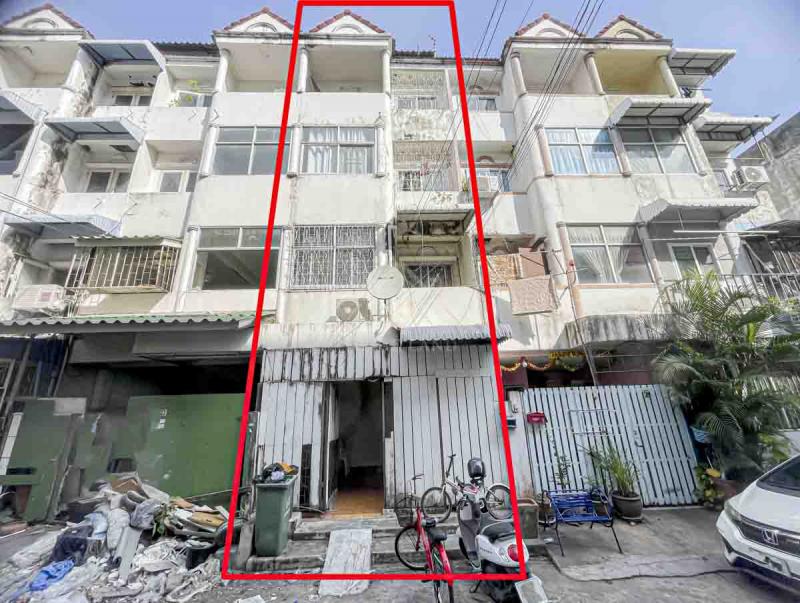 BHL889ทาวน์เฮ้าส์ 5 ชั้น สวนรื่นรมย์ 1 แจ้งวัฒนะ ดอนเมืองที่ตั้ง : ซอย แจ้งวัฒนะ10แยก7 ถนน แจ้งวัฒนะ แขวงทุ่งสองห้อง เขตดอนเมือง กรุงเทพ 10210รายละเอียด- เนื้อที่ 16.7 ตร.ว. พื้นที่ใช้สอย 200 ตร.ม - 6 ห้องนอน 4 ห้องน้ำ  - 1 ห้องนั่งเล่น 1 ห้องรับแขก  - 1 ห้องครัว - 1 ที่จอดรถ(หน้าบ้าน)- หันหน้าทิศใต้ทำเลใกล้เคียง - เซ็นทรัล แจ้งวัฒนะ- Markro / Lotus/ Big C- ศูนย์ราชการแจ้งวัฒนะ- โรบินสันไลฟ์สไตล์ศรีสมาน - โ