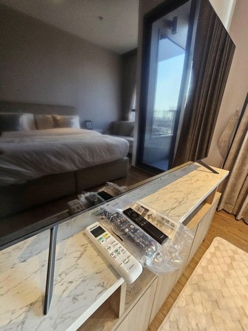 AOM 1555Once Condo PattyaNear Terminal 21Fully furnished room1 bedroom / 1 bathroom30,000 baht / month 3-month contract27,000 baht / month 6-month contract25,000 baht / month 1-year contract2-month deposit / 1 month in advance ติดต่อขอรูปและรายละเอียดเพิ่มเติม  สนใจนัดชมสถานที่จริงContact คุณต๋อม 081-925-2443   คุณต๋อย 086-542-7078LINE 081-925-2443   LINE 086-542-7078 อสังหาริมทรัพย์ ยินดีรับฝากขาย-เช่า อสังหาริมทรัพย์ทุกชนิด