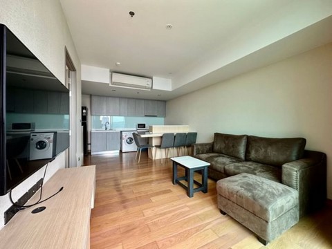 ให้เช่าคอนโด มารีน่า เบย์ฟร้อนท์ ศรีราชา  วิวทะเล ใกล้แหล่งชุมชน RP-C057