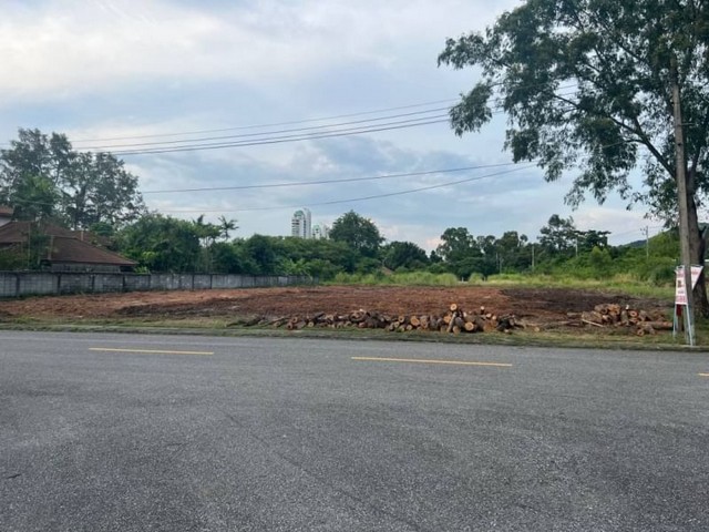 ขายที่ดินเปล่า ในโครงการปัญญารีสอร์ท บางพระ ศรีราชา ชลบุรี FP-L029