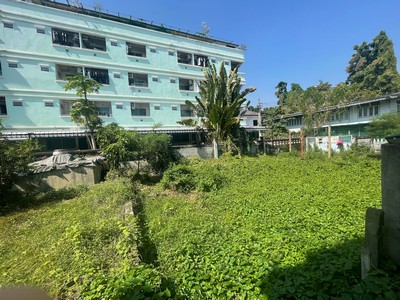 ขายที่ดินพร้อมสิ่งปลูกสร้าง 191 ตร.ว ใกล้ตลาดห้วยขวางเพียง 500 เมตร ใกล้มหาวิทยาลัยหอการค้าไทย ใกล้MRTห้วยขวาง ! ขายด่วน