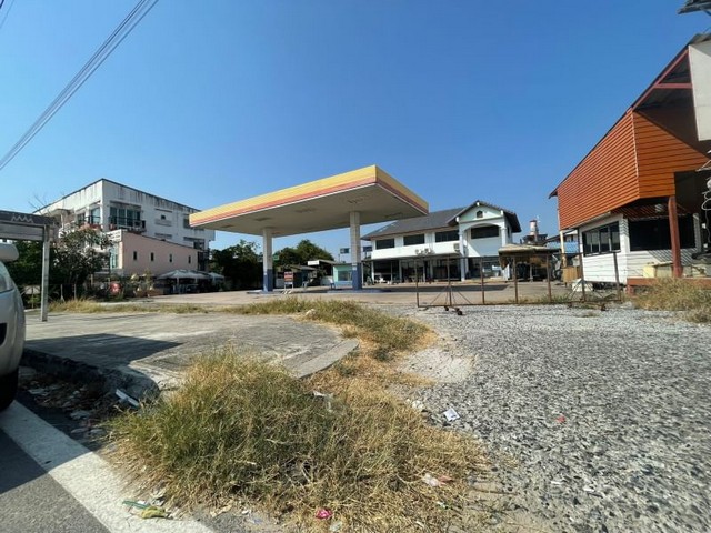 ขายที่ดินพร้อมสิ่งปลูกสร้าง เดิมเป็นกิจการ ปั๊มน้ำมัน โซนศรีราชา ชลบุรี FP-L032