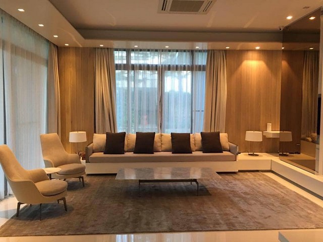 ขายบ้านเดี่ยว2ชั้นพร้อมสระว่ายน้ำ400 ตร.ว.5นอนโครงการLadawanรัตนาธิเบศร์พร้อมเฟอร์