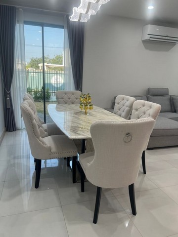 บ้านสร้างใหม่ 2 ชั้น สไตล์โมเดิร์น หางดง