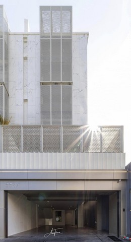 ขายบ้านสร้างใหม่ 5ชั้น  ใจกลางเอกมัยซอยเอกมัย 10 (สุขุมวิท 65)  เขตวัฒนา  กรุงเทพ