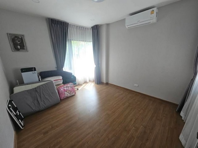 ให้เช่าบ้านเดี่ยว ใกล้เซ็นทรัล เวสต์วิลล์ และ เซ็นทรัล พลาซ่า ปิ่นเกล้าโครงการ  เซนโทร ราชพฤกษ์-สวนผัก