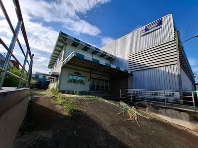 ขายโรงงาน ต.หนองเหียง อ.พนัสนิคม (เนื้อที่ 423 ตรว.ขาย 8 ล้าน) ต.หนองเหียง อ.พนัสนิคม จ.ชลบุรี 20140Contact:คุณนก ฝ่ายขายLine Add :@ggp824โทร.083_068_1585 (Thai/Eng)โทร.086_465_9485 (Thai/Eng)e-mail: baanruaydee@gmail.comปรึกษาการลงทุนอสังหาริมทรัพย์ บริษัท บ้านรวยดีมีสุข จำกัดเนื้อที่ 423 ตรว.รวมเป็นเงิน 8 ล้านค่าโอนค่าภาษีผู้ซื้อออกผู้ซื้อออกค่านายหน้า 3 %รายละเอียด/รหัส6822- เนื้อที่ 423 ตรว.- พื้นที่  1,184 ตรม.- สนใจติดต่อผ่านAgent- เจ้าของต้อง