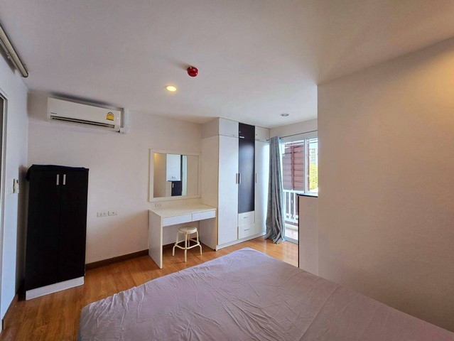 ให้เช่า คอนโด ปรัชญา เพลส  รัชดา-ห้วยขวาง 28 ตรม. ชั้น 4 เฟอร์นิเจอร์ครบ พร้อมอยู่ ใกล้ MRT ห้วยขวาง