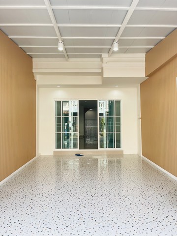 ขายบ้าน รีโนเวท ตกแต่งใหม่ทั้งหมด บ้านป้อมปราการ  อ.พระสมุทรเจดีย์ จ.สมุทรปราการ