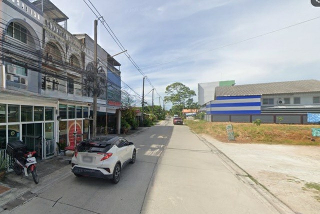 market village ติดๆ โฮมโปร ระยอง  เช่าหรือขาย ร้านอาหาร อาคารพาณิชย์ ถนนสุขุมวิทเข้าซอย49 เมตร หาดแสงจันทร์ ตลาดโต้รุ่ง 49 เมตร