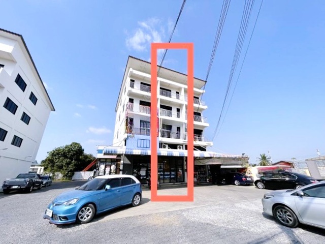 รร.เซนต์เทเรซา 200 ม ม.เทคโนโลยีมหานคร 2.7 กม..อาคาร4.5 ชั้น หนองจอก สภาพใหม่ 3นอน 3 น้ำ 19 ตร.ว.215 ตร.ม.2A/C ตลาดหนองจอก 1.4 กม.   