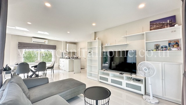 ให้เช่า บ้านเดี่ยว เซนโทร พระราม 9 - กรุงเทพกรีฑา หลังใหญ่