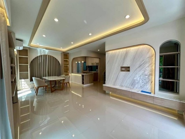 ขายบ้านเดี่ยว 3ชั้น นินญากัลปพฤกษ์ ใกล้ MRT บางแค บิี๊กซ๊ โฮมโปร โรงเรียนนานาชาติบริชติชโคลัมเบีย ขายพร้อมเฟอร์นิเจอร์