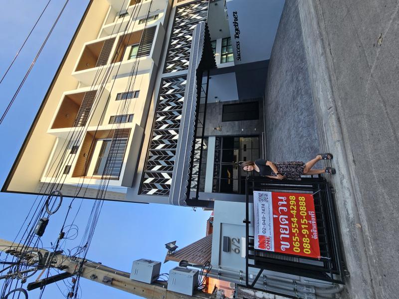 ขาย ขายด่วน ทาวน์โฮม โฮมออฟฟิส ทาวน์โฮมหรู โฮมออฟฟิสหรู ทาวน์โฮมโชคชัย4 โฮมออฟฟิสโชคชัย4 ทาวน์โฮมหรูโชคชัย4 โฮมออฟฟิสหรูโชคชัย4 โชคชัย4