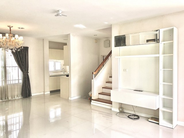 P249 ขาย บ้านเดี่ยว มัณฑนา พระราม 9 – ศรีนครินทร์ Manthana Rama 9 – Srinakarin กรุงเทพกรีฑา ซอย 7 หรือรามคำแหง 60 