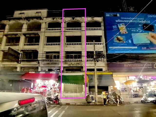 BRA543ให้เช่าอาคารพาณิชย์ 5ชั้น1คูหา ประชาสงเคราะห์ ห้วยขวาง ใกล้MRTสถานีห้วยขวางสนใจติดต่อ : คุณสราวุฒิ Tel. 0994108945 Line : ballwuth  พื้นที่ใช้สอยเยอะ 190ตรม. 5ชั้น 5นอน 4น้ำหน้า #ตลาดห้วยขวาง คนไทยคนจีนพลุกพล่านตลอดวัน เหมาะค้าขาย คลินิก เปิดหน้าร้าน ทำธุรกิจได้หลากหลาย ทำเลดี เดินทางสะดวก ติดป้ายรถเมล์ คนขึ้น - ลงรถทั้งวัน ใกล้ ธนาคารไทยพาณิชย์, กรุงไทย, ไทยเครดิต, 7-Eleven, Cafe Amazon, Watson, Pizza Hut 1150