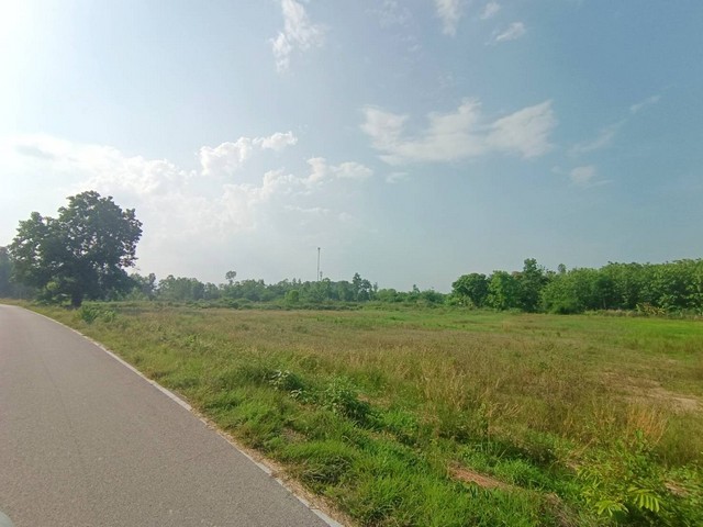 ขาย ที่ดิน 4-3-20 ไร่ ติดลำเหมือง บรรยากาศดี สังคมดี ห้างฉัตร ลำปาง ราคาเพียง 1,563 ต่อ ตร.ว.