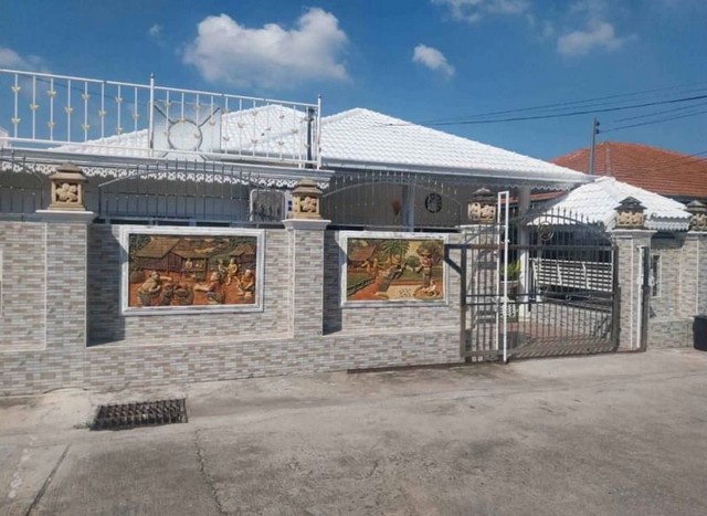 AOM 1575ให้เช่า บ้านเช่าหมู่บ้านเอกมงคล 4 เขาตาโลบ้าน 52 ตารางวามี 4 ห้องนอน 3 ห้องน้ำมีแอร์6 ตัว เฟอร์นิเจอร์เครื่องใช้ไฟฟ้าครบครัน ให้เช่า 30,000  สัญญารายปีประกัน 2 เดือน ล่วงหน้า 1 เดือน ติดต่อขอรูปและรายละเอียดเพิ่มเติม  สนใจนัดชมสถานที่จริงContact คุณต๋อม 081-925-2443   คุณต๋อย 086-542-7078LINE 081-925-2443   LINE 086-542-7078 อสังหาริมทรัพย์ ยินดีรับฝากขาย-เช่า อสังหาริมทรัพย์ทุกชนิด