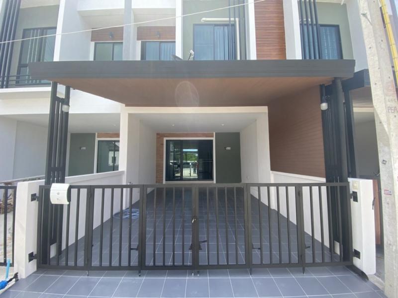 ให้เช่าทาวน์โฮม 2ชั้น ฟังก์ชั่นบ้านเดี่ยว เฟอร์ครบ พร้อมอยู่ หมู่บ้านอรินสิริ คันทรี ฮิลล์ ทาว์โฮม ถนนเลี่ยงเมืองหนองมน บางแสน จ.ชลบุรี