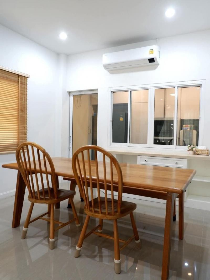 ดีญ่าวัลเลย์ สารภี ให้เช่า 40,000 บาท/เดือน 38.9 ตรว. ต่อเติมเต็มพื้นที่ เฟอร์นิเจอร์ครบ พร้อมเข้าอยู่ น้ำไม่ท่วม ไม่รับสัตว์เลี้ยง