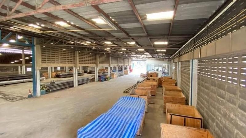 ให้เช่าโกดังโรงงานพระประแดงสมุทรปราการ​ ​บนเนื้อที่​  4 ไร่ โกดังพื้นที่รวม 6,240 ตร.ม.พื้นที่ใช้สอย 3,390 ตร.ม.