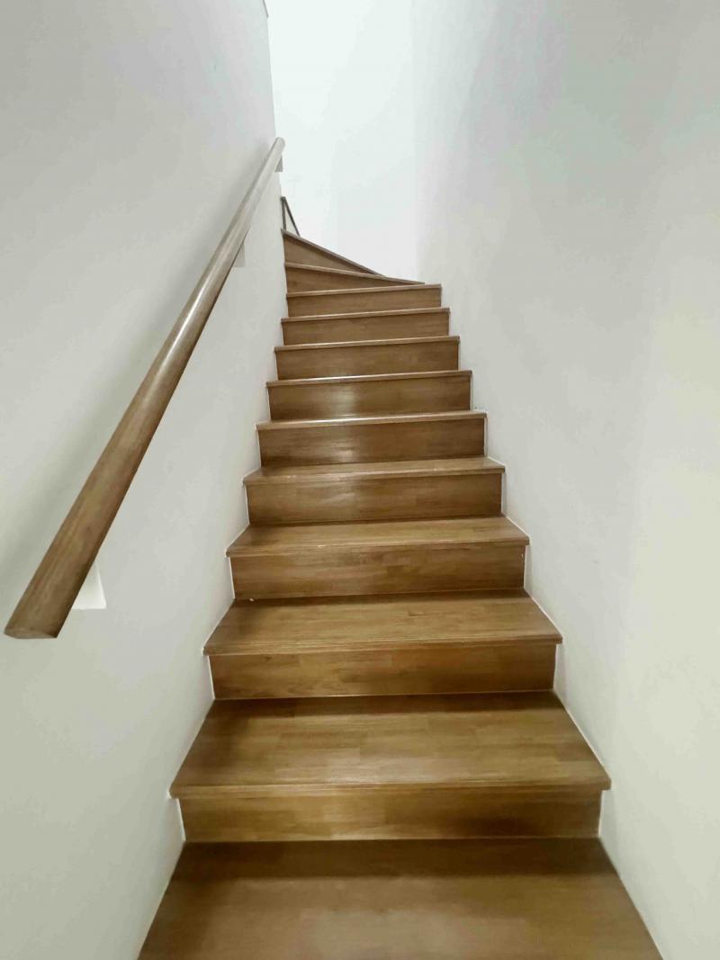 ให้เช่าบ้านทาวน์โฮม2ชั้น หมู่บ้านโมดิวิลล่าคลอง7 ธัญบุรี ปทุมธานี