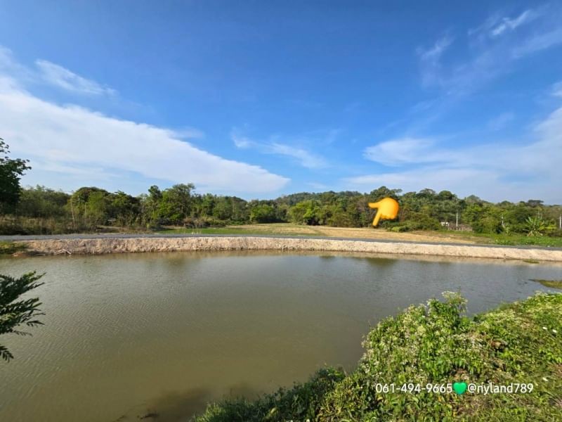 สนใจมาเที่ยวชมโทร ติดต่อ นกได้หลายช่องทางนะคะโทร. 061-494-9665โทร. 063-635-5651 (เบอร์นี้ไลน์เต็มค่ะ)ไลน์ไอดี : @nyland789(ไลน์คลิ๊กแล้วทักมาได้เลยค่ะ) https://lin.ee/R8sP0rj____________________________แปลงนี้จัดเต็ม Full option หน้าติดลาดยาง 84 เมตร ท้ายติดคลอง 79 เมตร (โดยประมาณ) วิวเขาสวย ไฟฟ้า 3 เฟส 6 ไร่ครึ่ง 12 ล้านมีทอน6 ไร่ 2 งาน 39 ตรว. ตรว.ละ 4,500 (ไร่ละ 1.8 ล้าน ยกแปลง 11,875,500)ต.หินตั้ง อ.เมืองนครนายกโฉนดครุฑแดง พร้อมโอนลักษณะที่ดินแ