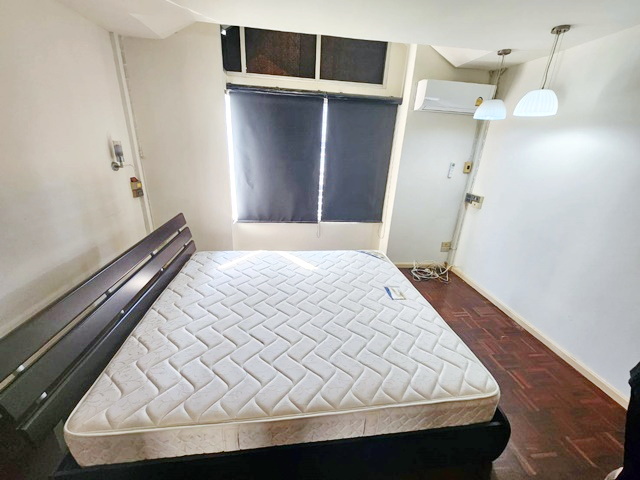 ทาวน์โฮม 3ชั้น เฟอร์บิ้วอินครบ เมเจอร์รัชโยธิน ถูกที่สุดในโลก ถ.รัชดาภิเษก30-34 4นอน 4แอร์  MRTลาดพร้าว 1.5 กม  25ตร.วา. 265ตร.ม.