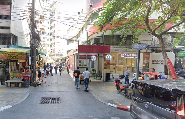 BTSทองหล่อ 300 ม.โนเบิลรีมิกซ์ บ้านพร้อมที่ดิน  90 ตร.วา  5 นาที 2 ชั้น  2 นอน 2 น้ำ .360 ตร.ม.ม.กรุงเทพคลองเตย 1.7 กม