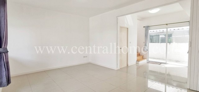 ทาวน์โฮม 2 ชั้น หมู่บ้าน อินดี้ 2 ประชาอุทิศ 90 ราคาถูก พร้อมอยู่