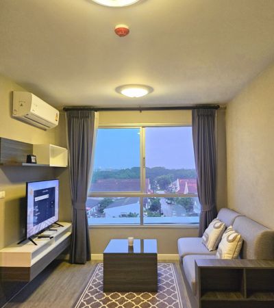 ห้องสภาพดีมาก เจ้าของไม่เคยอยู่ ไม่เคยปล่อยเช่า วิวดอยสวยมาก ไม่ถูกบล็อคไม่ติดตึก มีความเป็นส่วนตัว ทิศเหนือแดดไม่ร้อน 