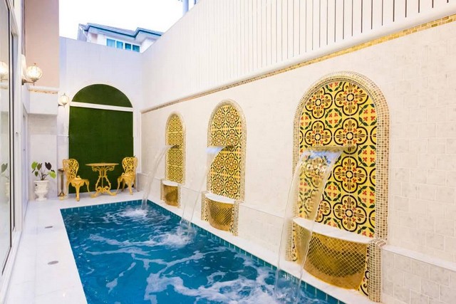 รหัสทรัพย์ R3237 ให้เช่า ทาวน์โฮม 4 ชั้น คริสตัล วิลล์ ประดิษฐ์มนูญธรรม ลาดพร้าว