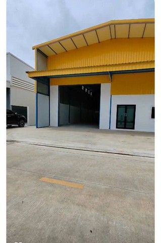 โกดังใหม่ให้เช่า ใกล้ตลาดไท ตลาดไอยรา ขนาด 240 ตรางเมตร ตำบลคลองสอง อำเภอคลองหลวง  จังหวัดปทุมธานี