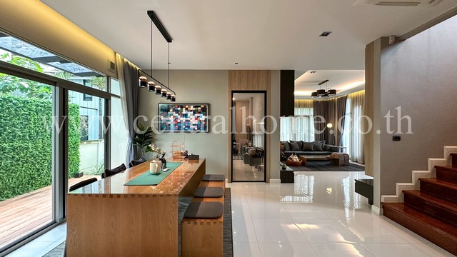 P2 บ้านเดี่ยว เพอร์เฟค มาสเตอร์พีช เซนจูรี่ รัตนาธิเบศร์ หลังริม ติดสวน ตกแต่งตามหลักฮวงจุ้ย