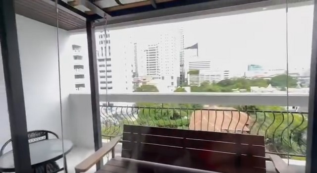 ขายคอนโด Prime Mansion One (ไพรม แมนชั่น วัน) เขตวัฒนา กรุงเทพที่ตั้ง : ซอยสุขุมวิท 33 ติด มหาลัย มศว คลองเตยเหนือ เขตวัฒนา กรุงเทพ ขนาดพื้นที่ : 248 ตรางเมตรรายละเอียดตึก prime mansion one ชั้น8 ห้อง8 B (เพลนเฮาส์)3นอน 4 น้ำ บวก 1 ห้องแม่บ้าน เช่า 130,000 บาท/ เดือนสิ่งอำนวยความสะดวก- ลิฟต์- ที่จอดรถ- สระว่ายน้ำ- ห้องออกกำลังกาย- ซาวน่า- ประตูคีย์การ์ด- CCTV- เจ้าหน้าที่รักษาความปลอดภัย 24 ชั่วโมงสถานที่ใก